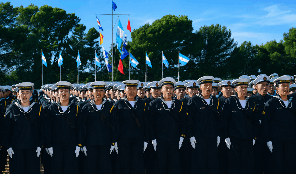 JURA BANDERA Y ENTREGA DE UNIFORMES